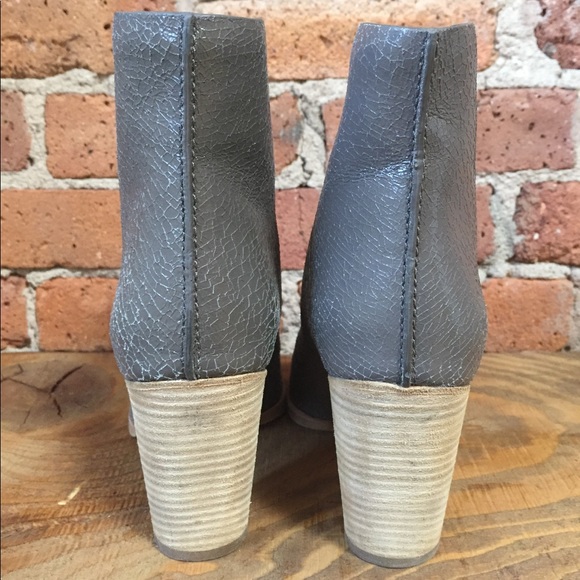 marc jacobs aria status ankle boot